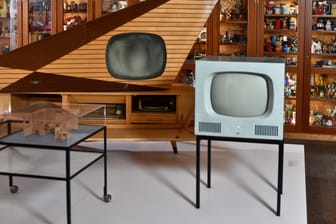 Futuristische Fernseher im "Museum der Dinge" (Archivbild): Das Museum beschäftigt sich mit der Geschichte der Industrie.