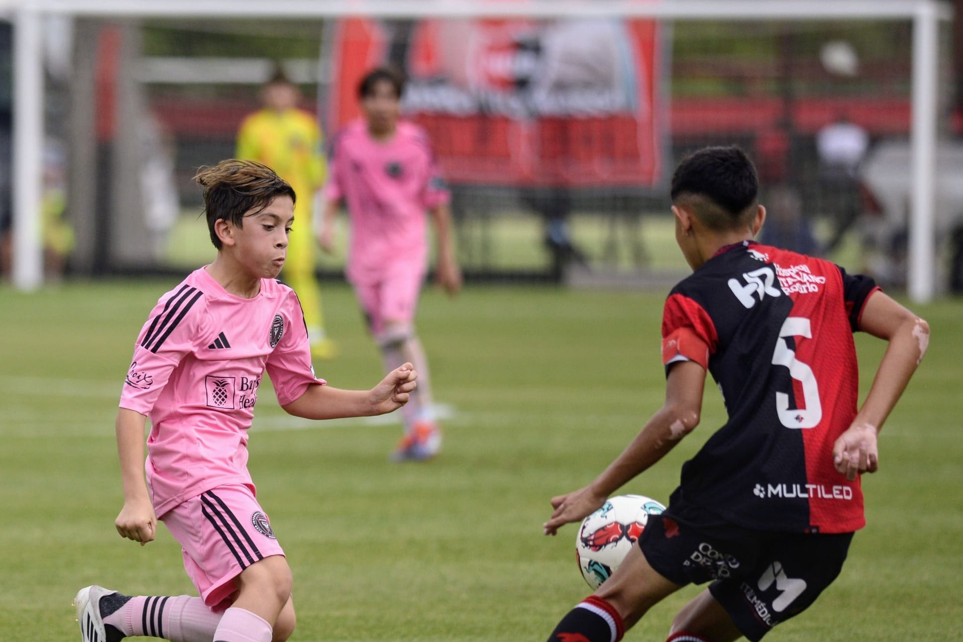 Messi Jr. spielt bei Fußballcup in Argentinien