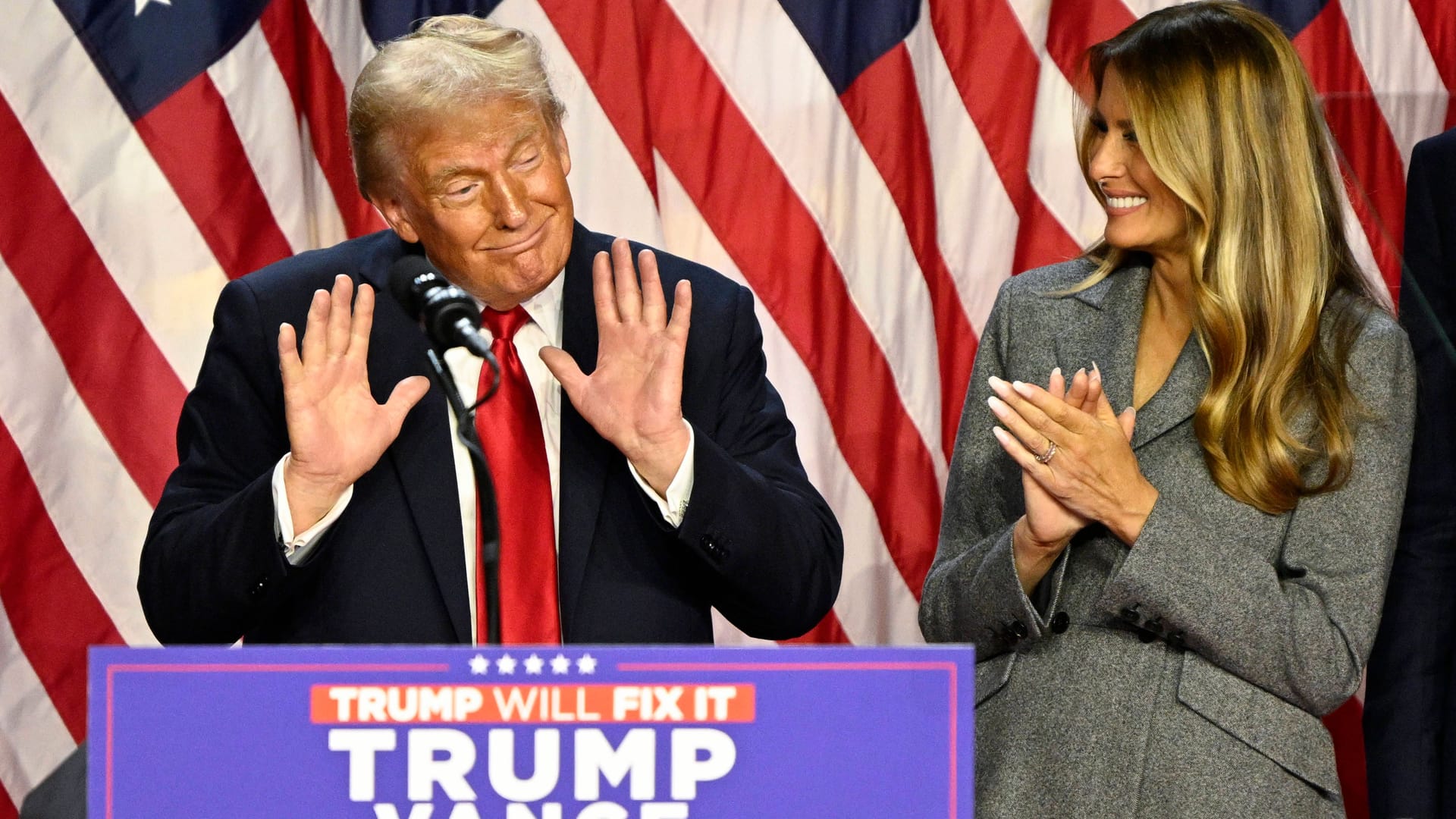 Donald Trump mit seiner Frau Melania bei der Wahlparty – gemeinsame Auftritte sind rar.