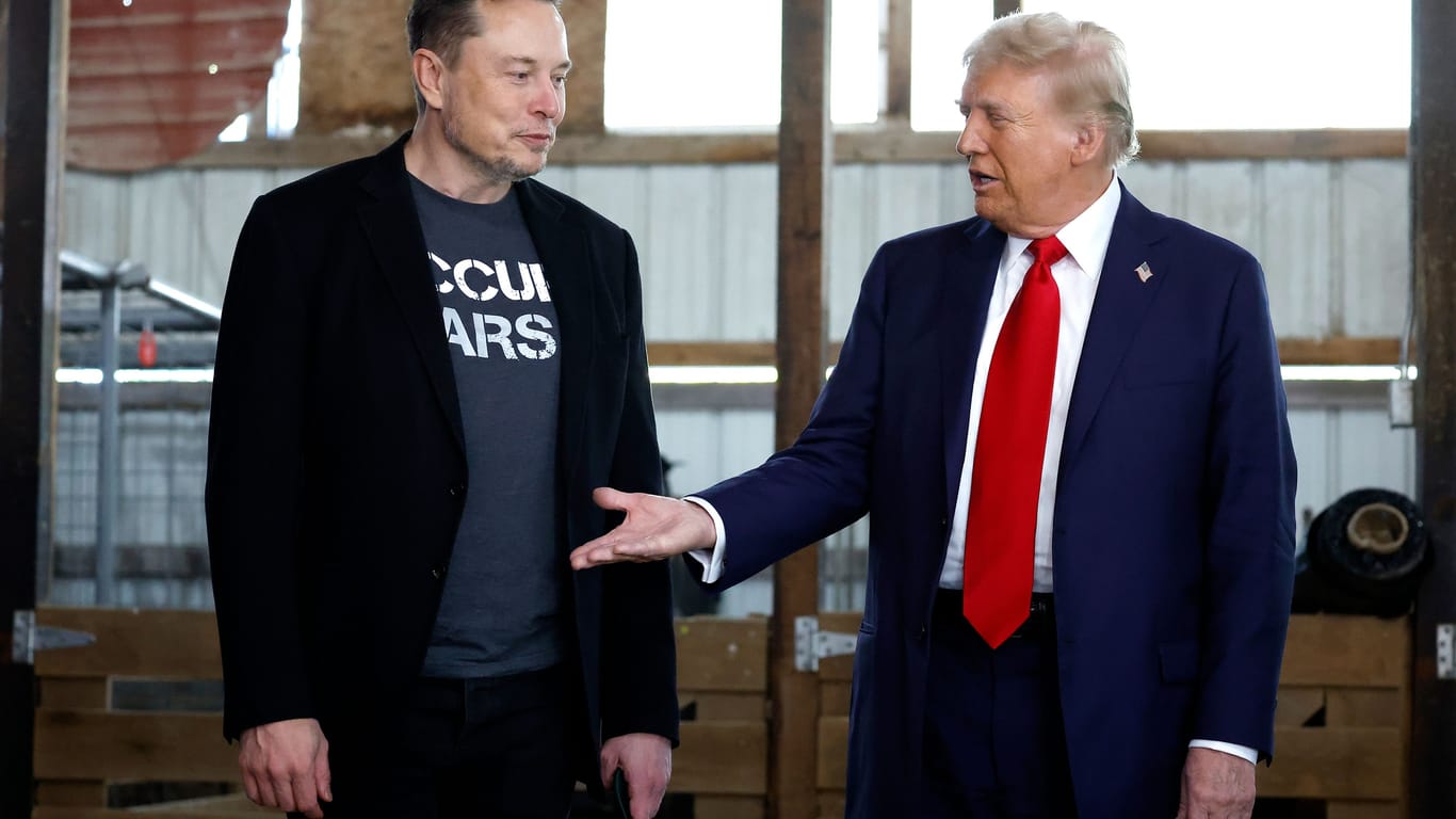 Donald Trump und Elon Musk: Beide Männer hielten im US-Wahlkampf fest zusammen.