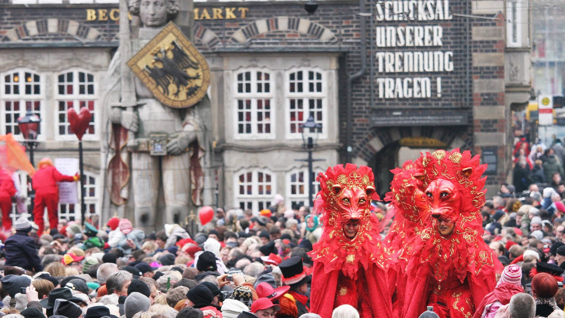 Zuletzt kamen rund 30.000 Schaulustige in die Bremer Innenstadt, um den Umzug anzusehen.