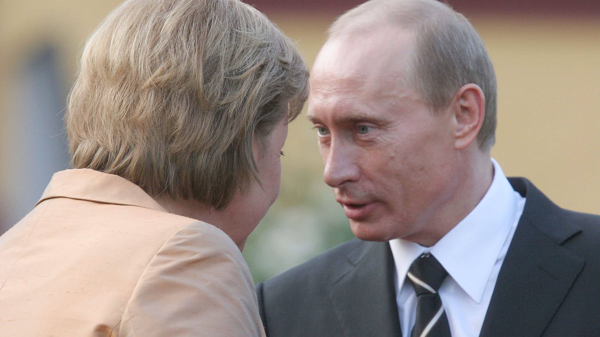 Beim G-8 Gipfel in Heiligendamm traf Merkel auf Russlands Autokraten Putin.