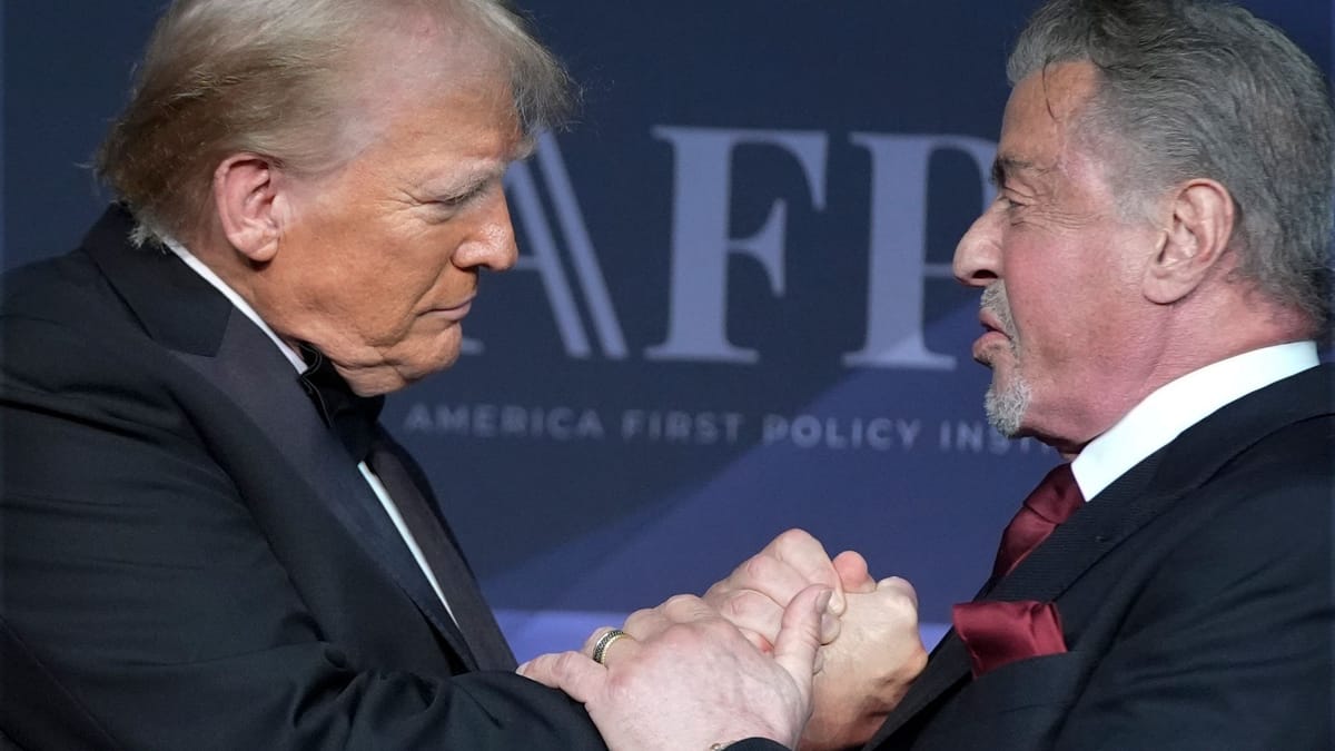 trump-feiert-gala-mit-stallone-regierungskandidaten-und-weiteren-promis