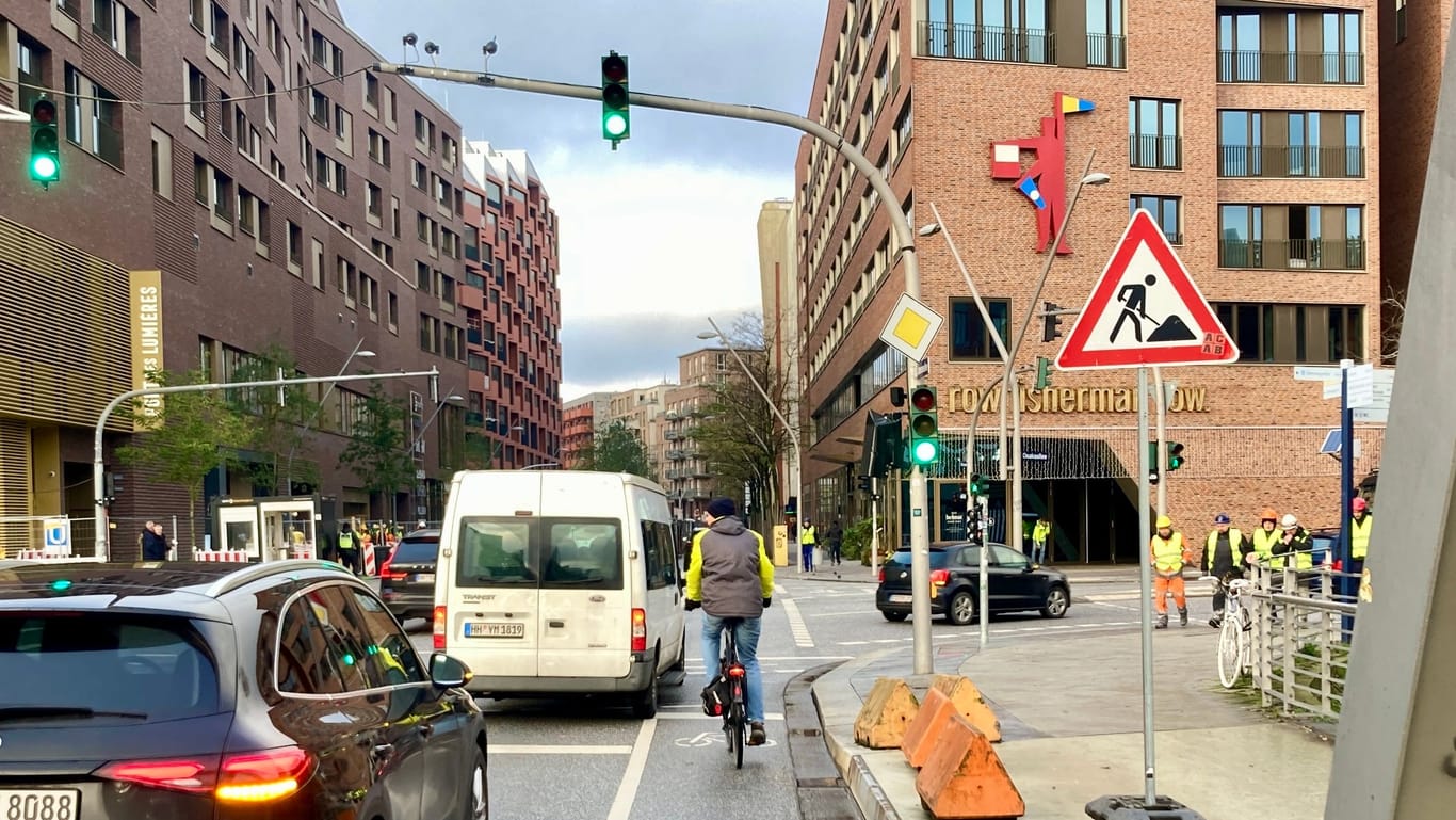 Die Kreuzung Magdeburger Brücke/Osakaallee, an der der tödliche Unfall passierte.