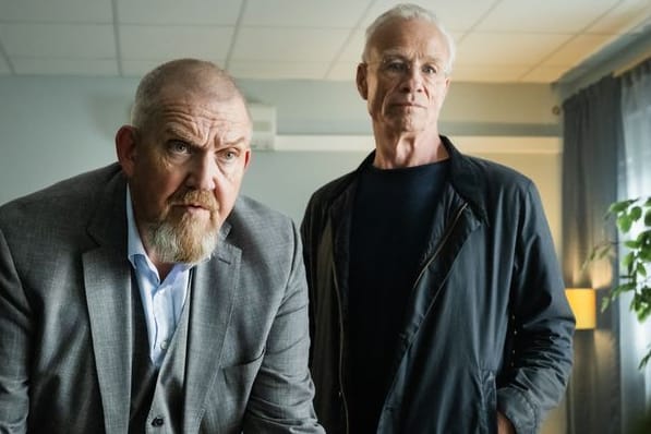 "Tatort: Siebte Etage": Die Kölner Kommissare Schenk (Dietmar Bär, l) und Ballauf (Klaus J. Behrendt, M) ermitteln im Rotlichtmilieu.