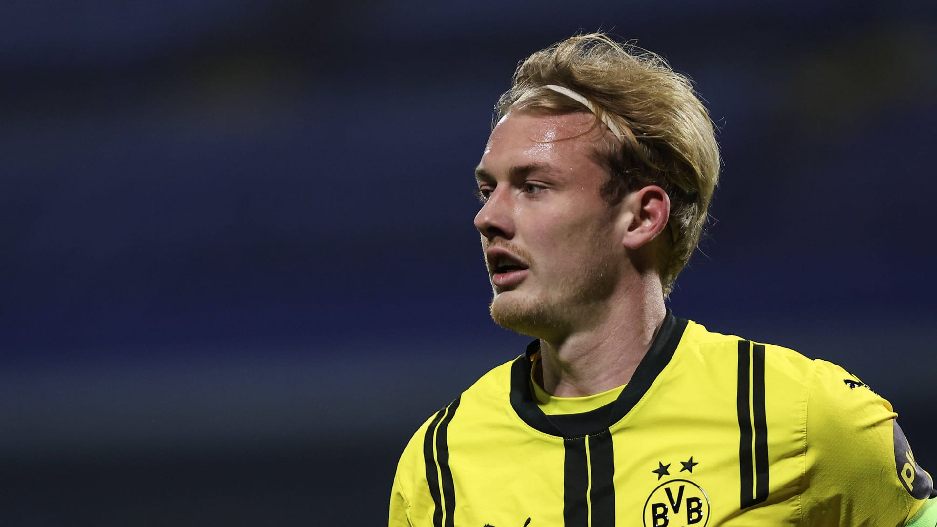 Julian Brandt: Er musste verletzungsbedingt vom Platz.