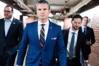 Pete Hegseth: Schwere Vorwürfe gegen Donald Trumps Kandidat für das Amt des Verteidigungsministers.