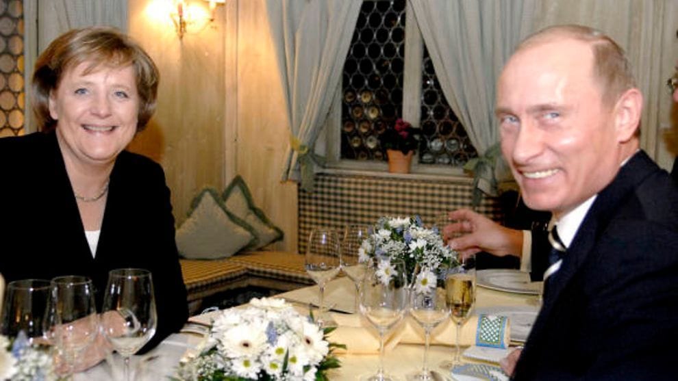 Angela und Wladimir am Rande der Münchner Sicherheitskonferenz 2007: Auf der Veranstaltung attackierte Putin erstmals lauthals den Westen.