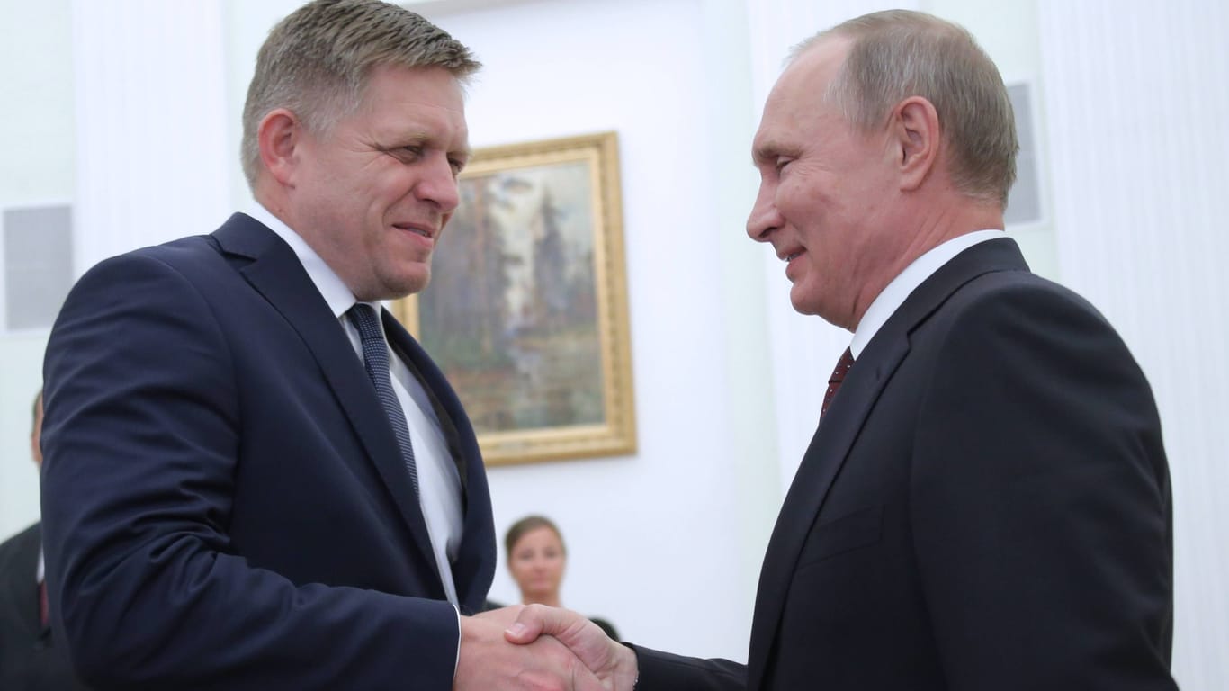 Robert Fico und Wladimir Putin bei einem Treffen im Jahr 2016.