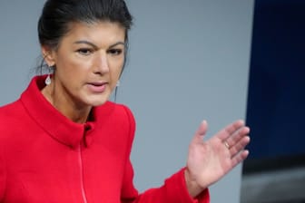 Sahra Wagenknecht im Bundestag (Archivbild): Sie würde gerne schon jetzt Gesetze der Ampelkoalition rückgängig machen.