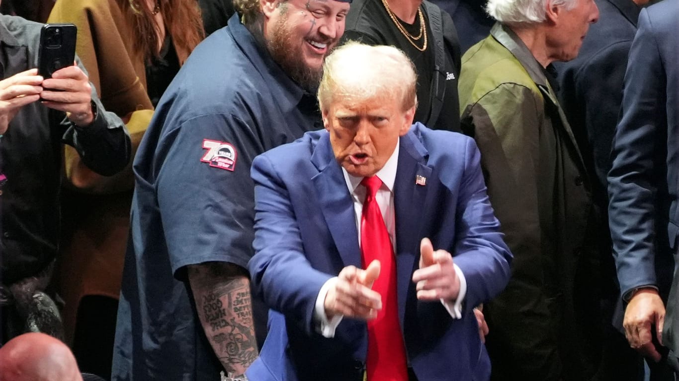 Trump bei UFC-Kampf