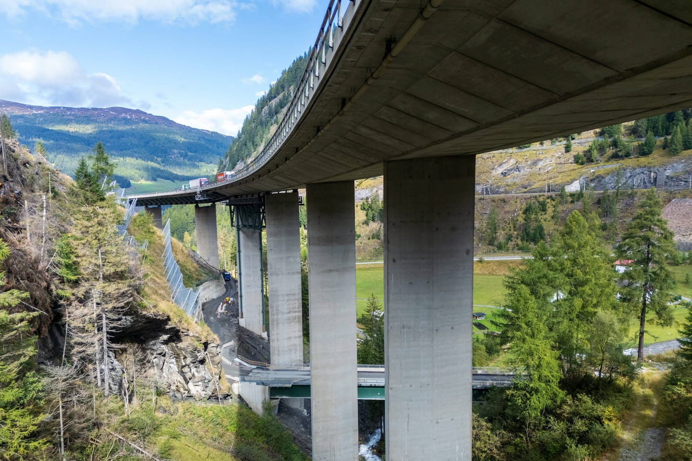 Luegbrücke im Tiroler Wipptal: Ab 2025 wird das wichtige Bauwerk auf der Brenner Autobahn umfassend saniert.