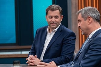 Lars Klingbeil (SPD) und Markus Söder zu Gast bei Caren Miosga am Sonntagabend.