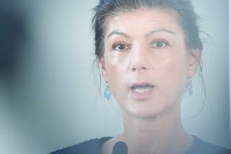 Sahra Wagenknecht bei einer Pressekonferenz des Bündnis Sahra Wagenknecht (Archivbild).