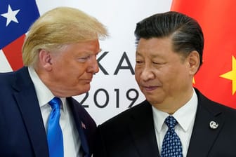 US-Präsident Trump und Chinas kommunistischer Führer Xi jinping bei einem treffen im Jahr 2019.