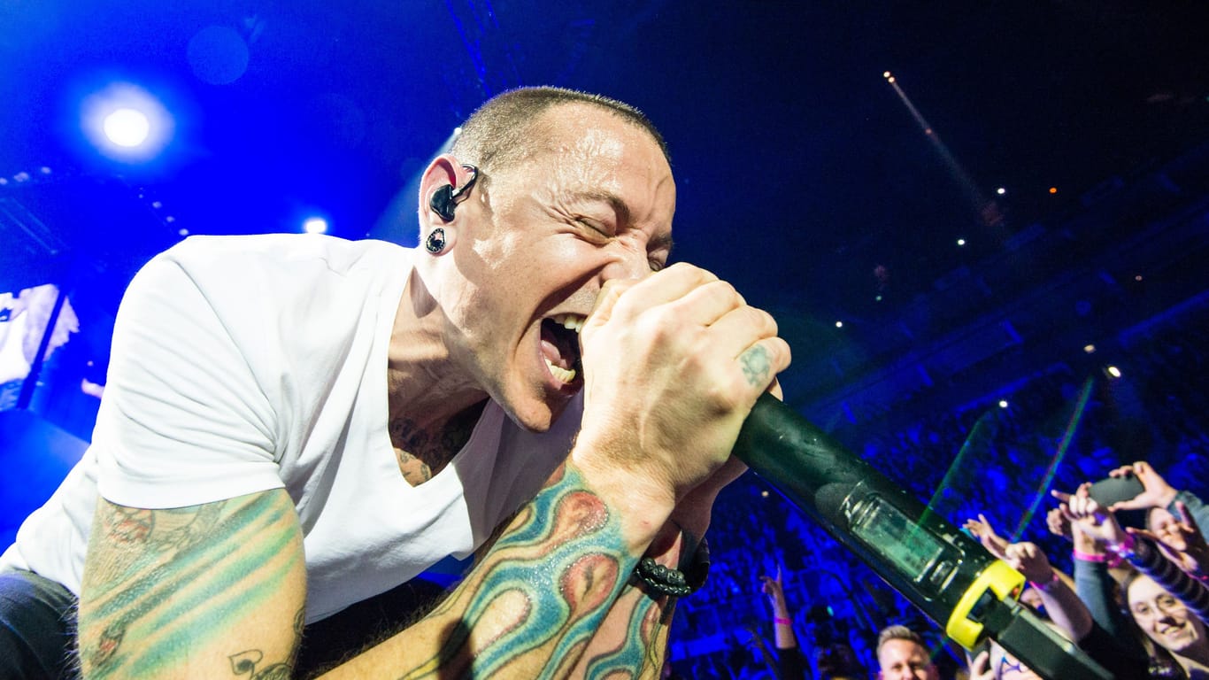 Chester Bennington 2014 beim Auftritt von Linkin Park in London, wenige Tage nach dem Konzert in Bremen.