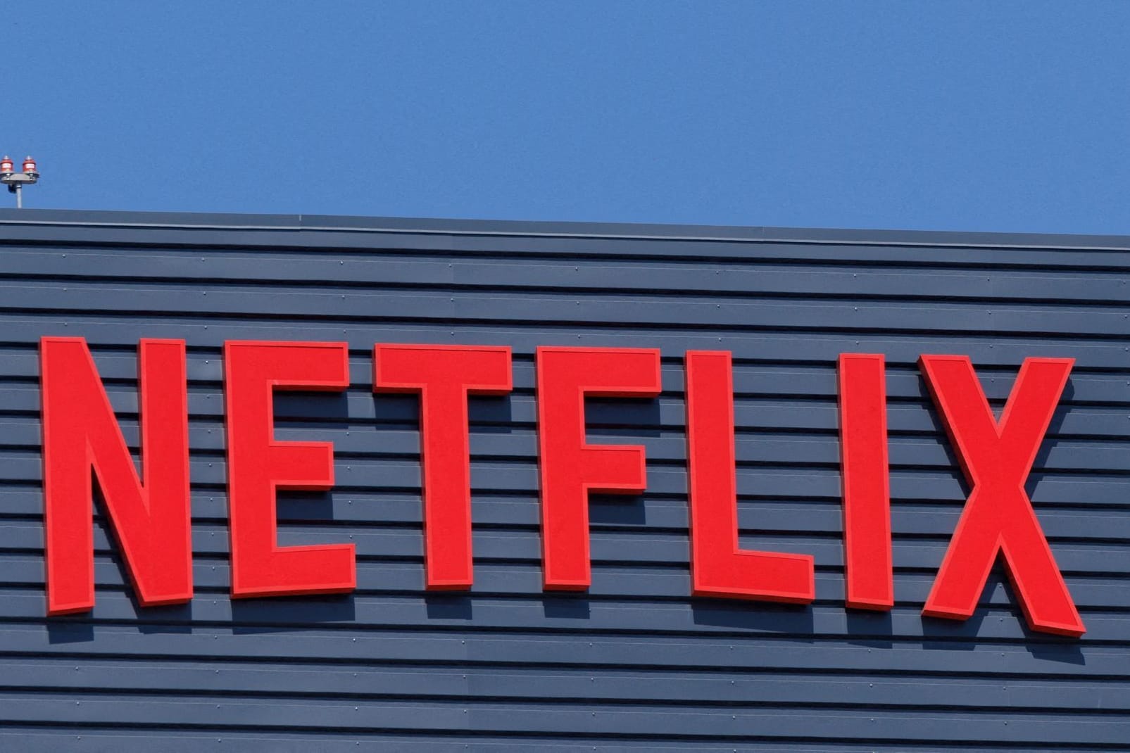 Netflix: In Paris und Amsterdam gibt es Durchsuchungen wegen Steuervorwürfen.