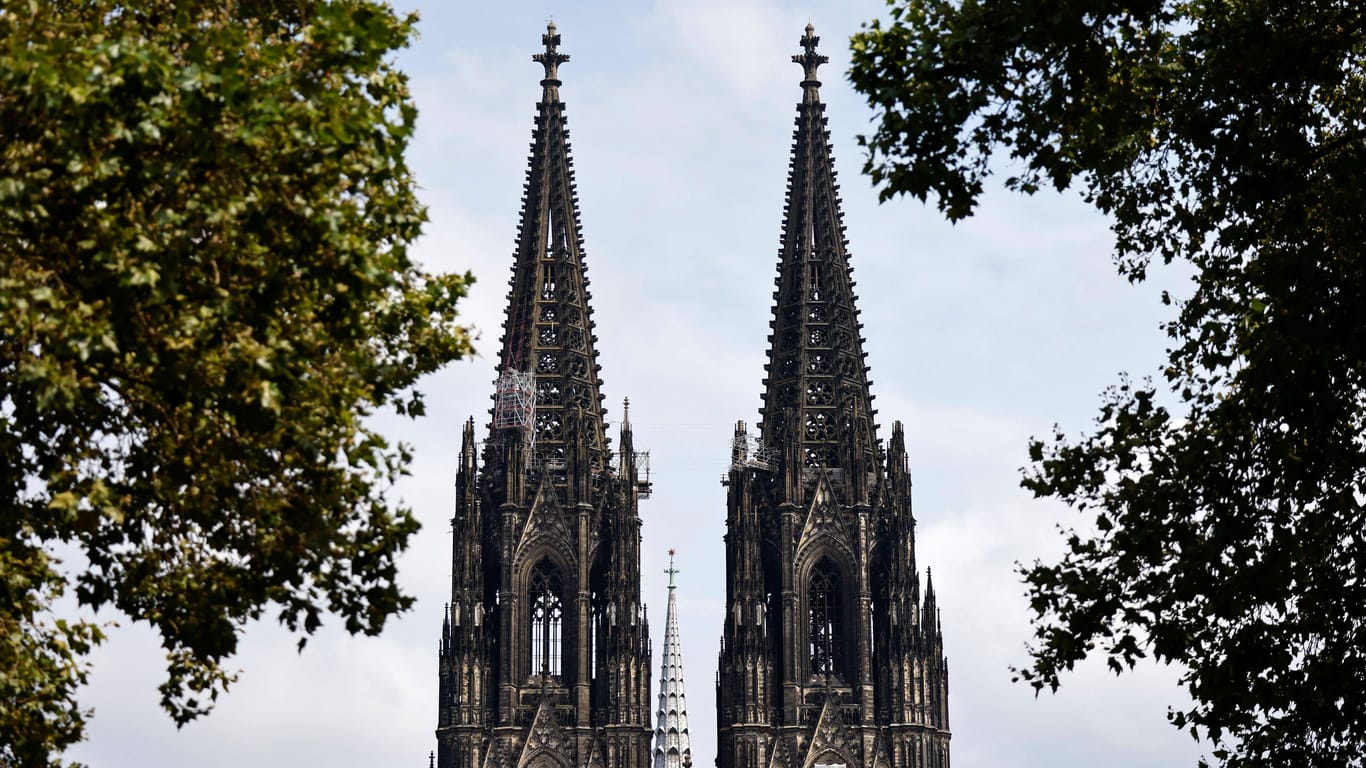 Blick auf den Kölner Dom (Archivbild): Der Fall datiert bereits aus dem Jahr 1992.