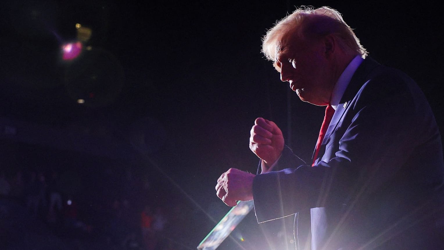 Donald Trump beim Wahlkampffinale in Michigan.