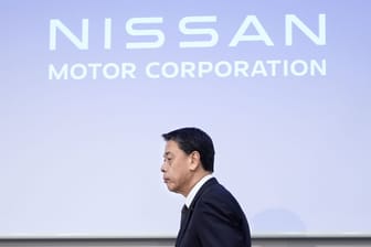 Pressekonferenz von Nissan über Beschwerden von Subunternehmern