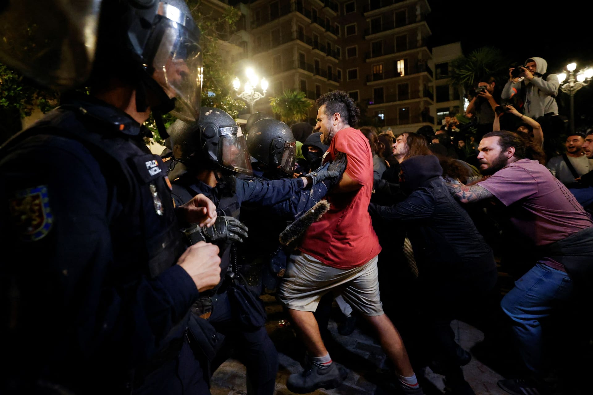 EUROPE-WEATHER/SPAIN-PROTEST