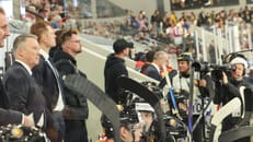 Bundestrainer Kreis mag Kameras in der Eishockey-Kabine