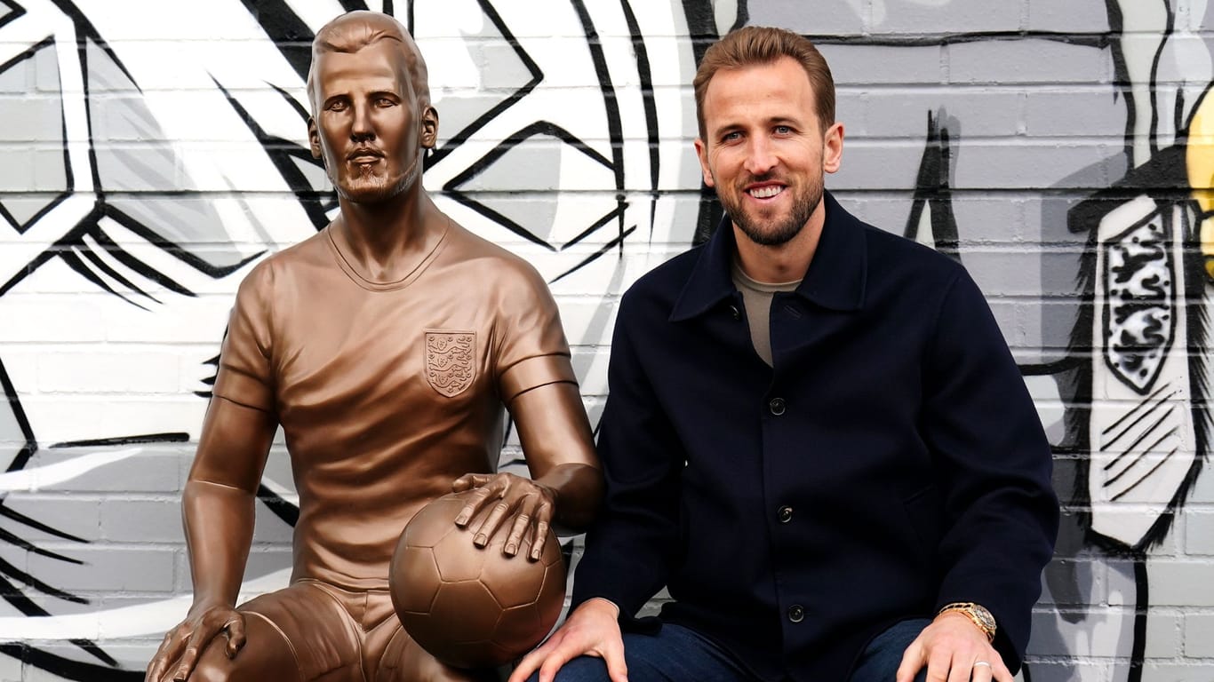 Harry-Kane-Statue in London