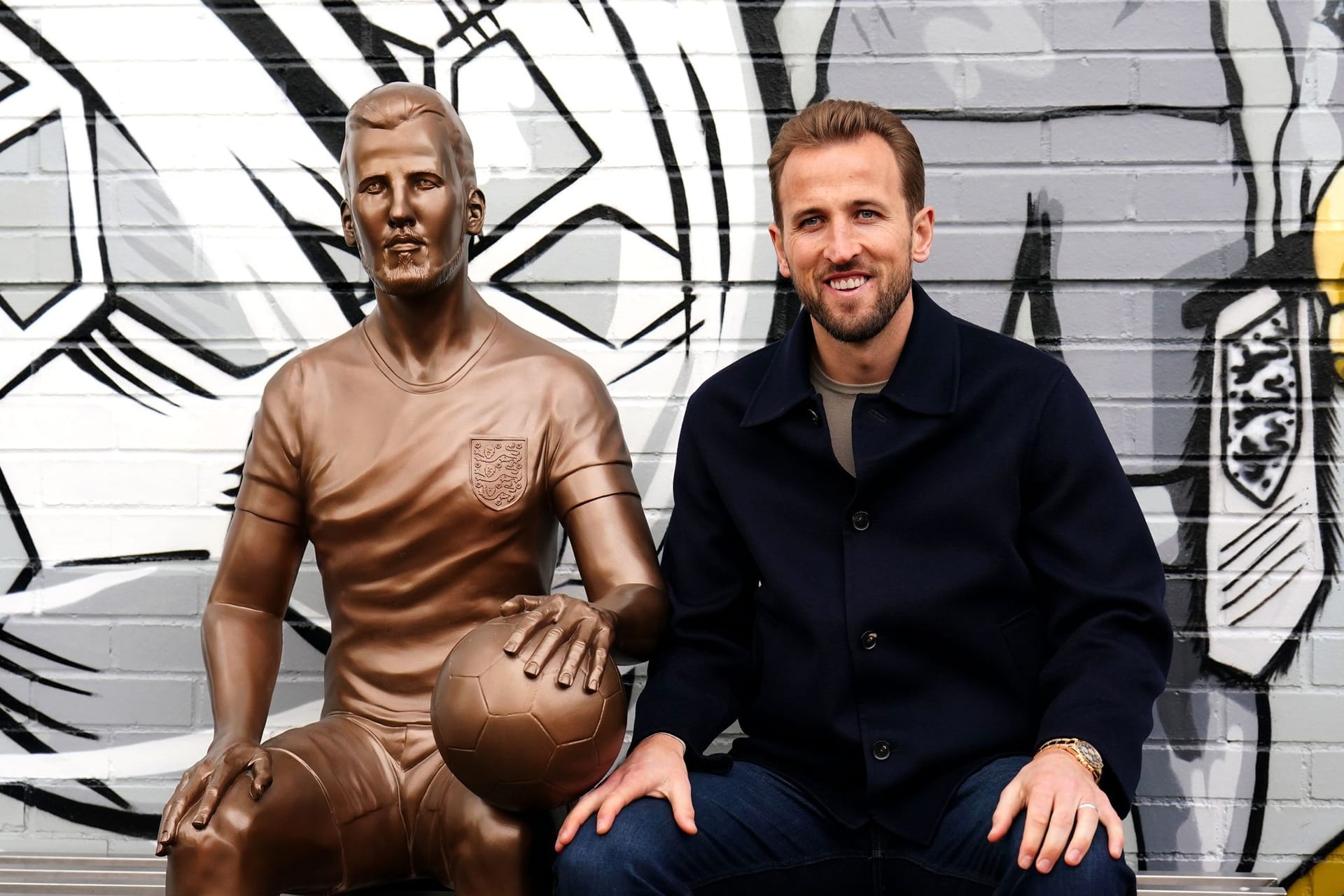 Harry-Kane-Statue in London