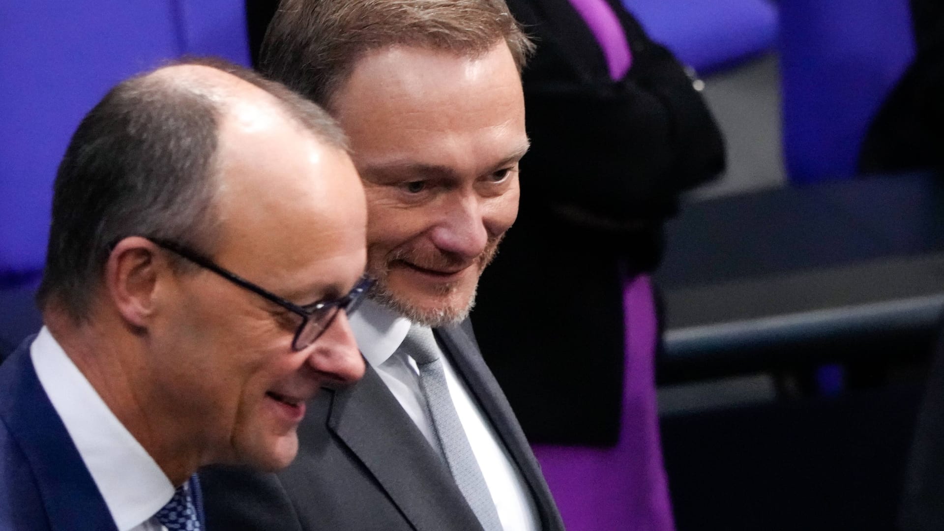 FDP-Chef Lindner (rechts) und der CDU-Vorsitzende Merz (Archivbild): Haben ihre Parteien Antworten auf die Rentenfrage?