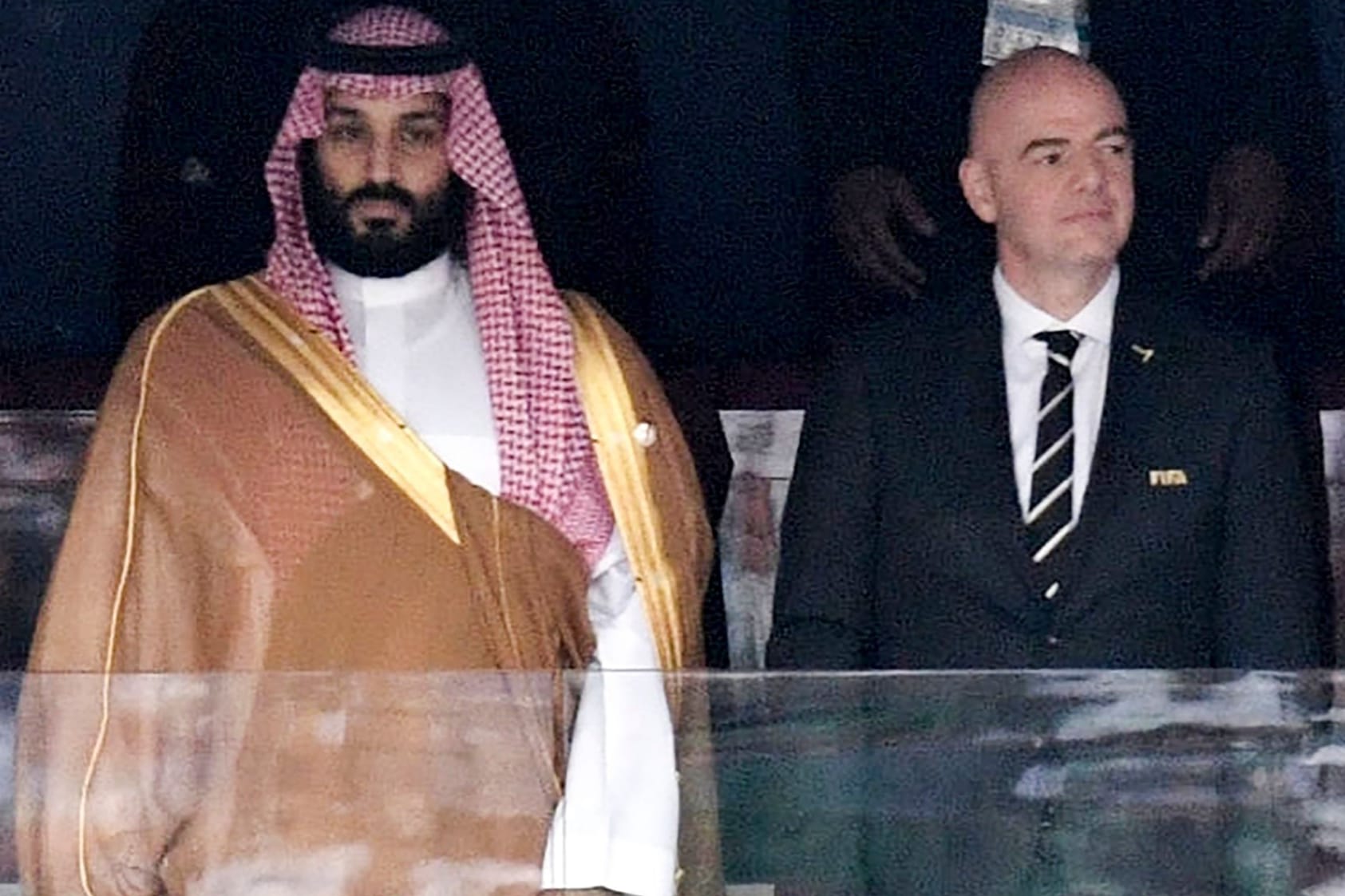 Saudi-Arabiens Kronprinz Mohammed bin Salman (li.) und Fifa-Präsident Gianni Infantino bei der WM 2018 in Russland: Jahrelange Vorbereitung.