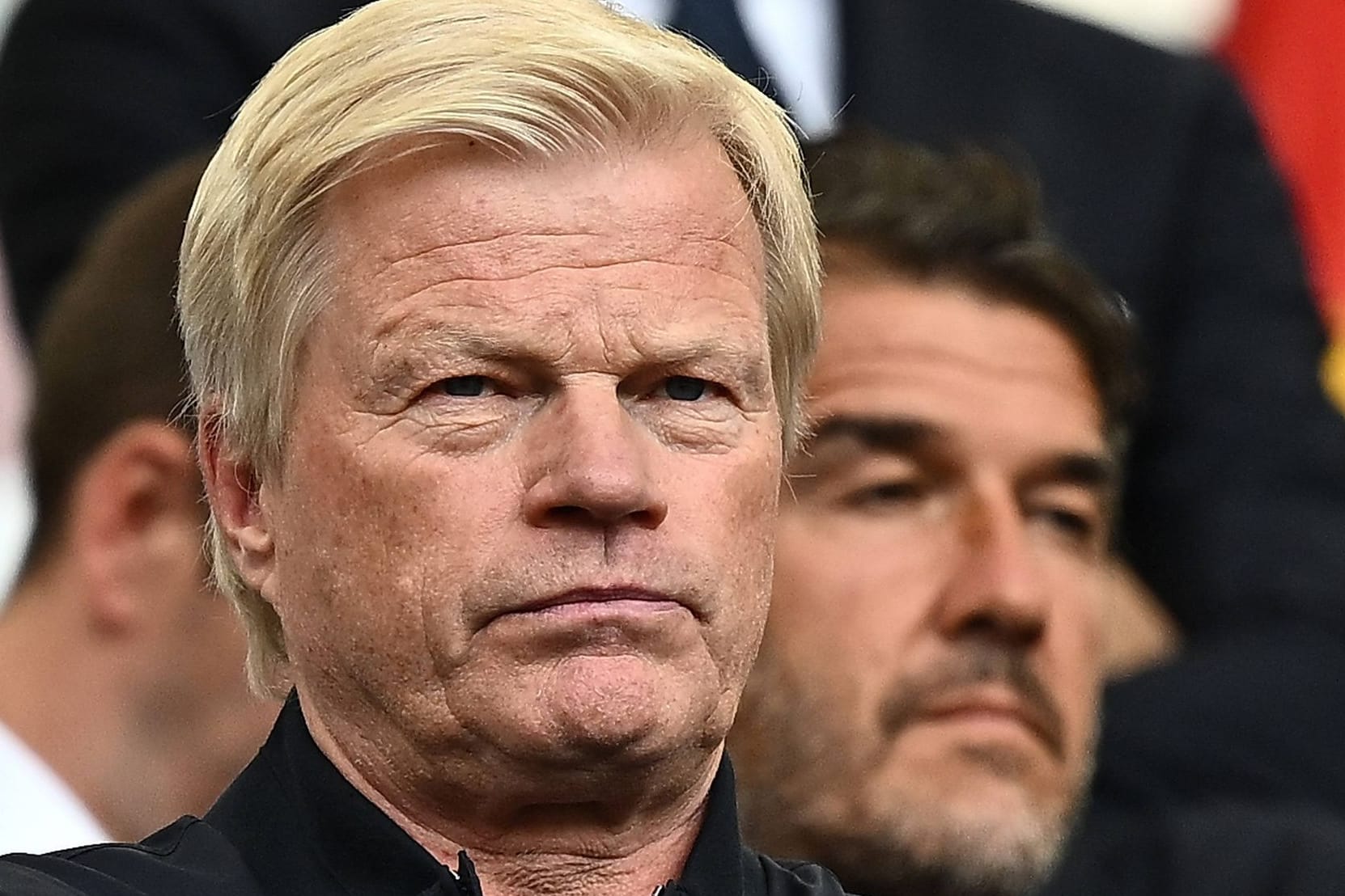 Oliver Kahn: Der Ex-Bayern-Boss erwartet lange Vertragsverhandlungen bei seinem Ex-Klub.