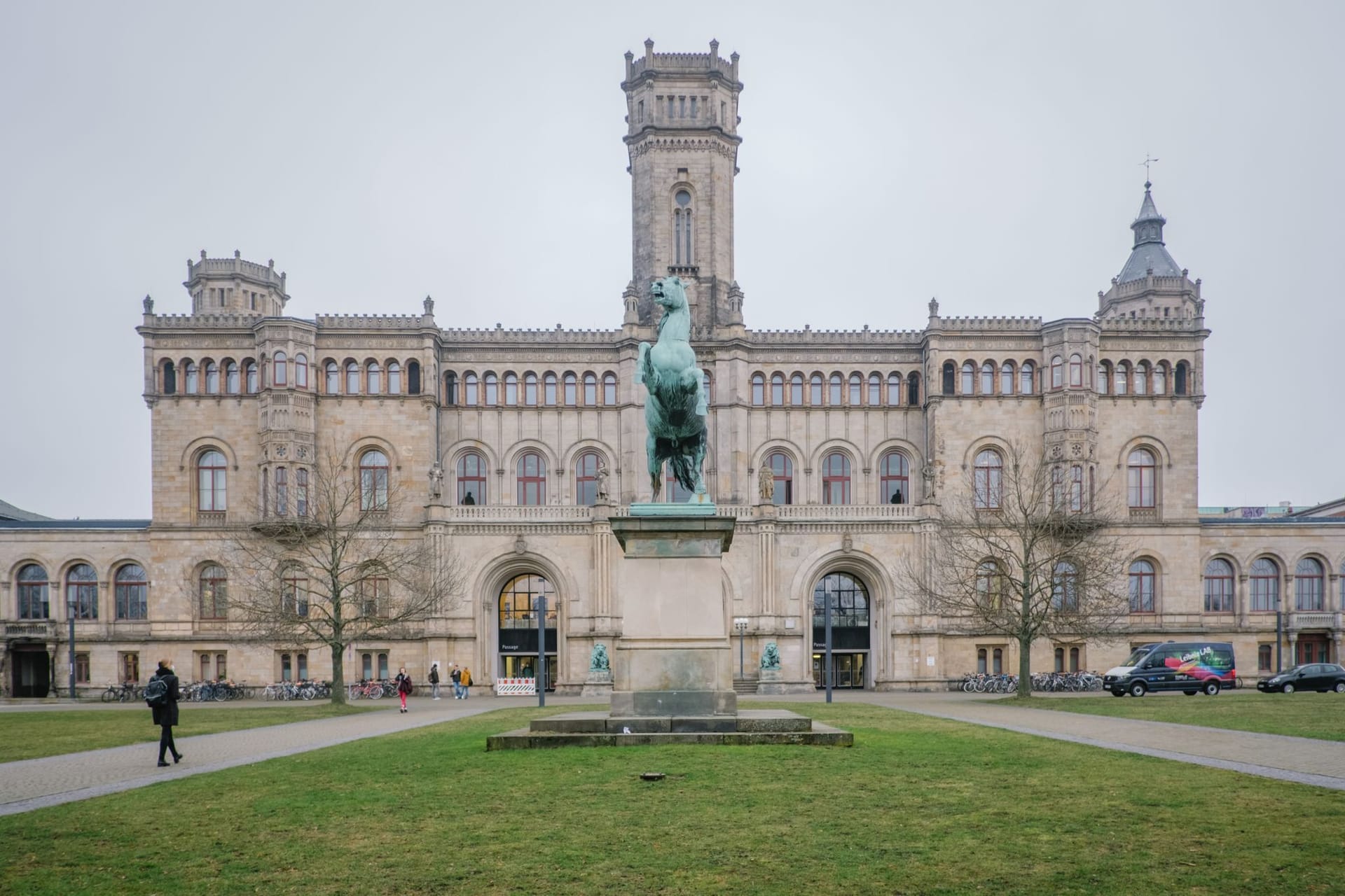 Leibniz Universität Hannover