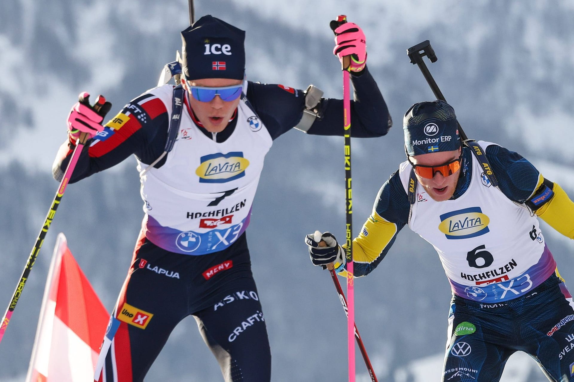 Martin Uldal (l.) bei einem Biathlon-Rennen in der aktuellen Saison: Der junge Norweger zählt zu den größten Talenten des Sports.