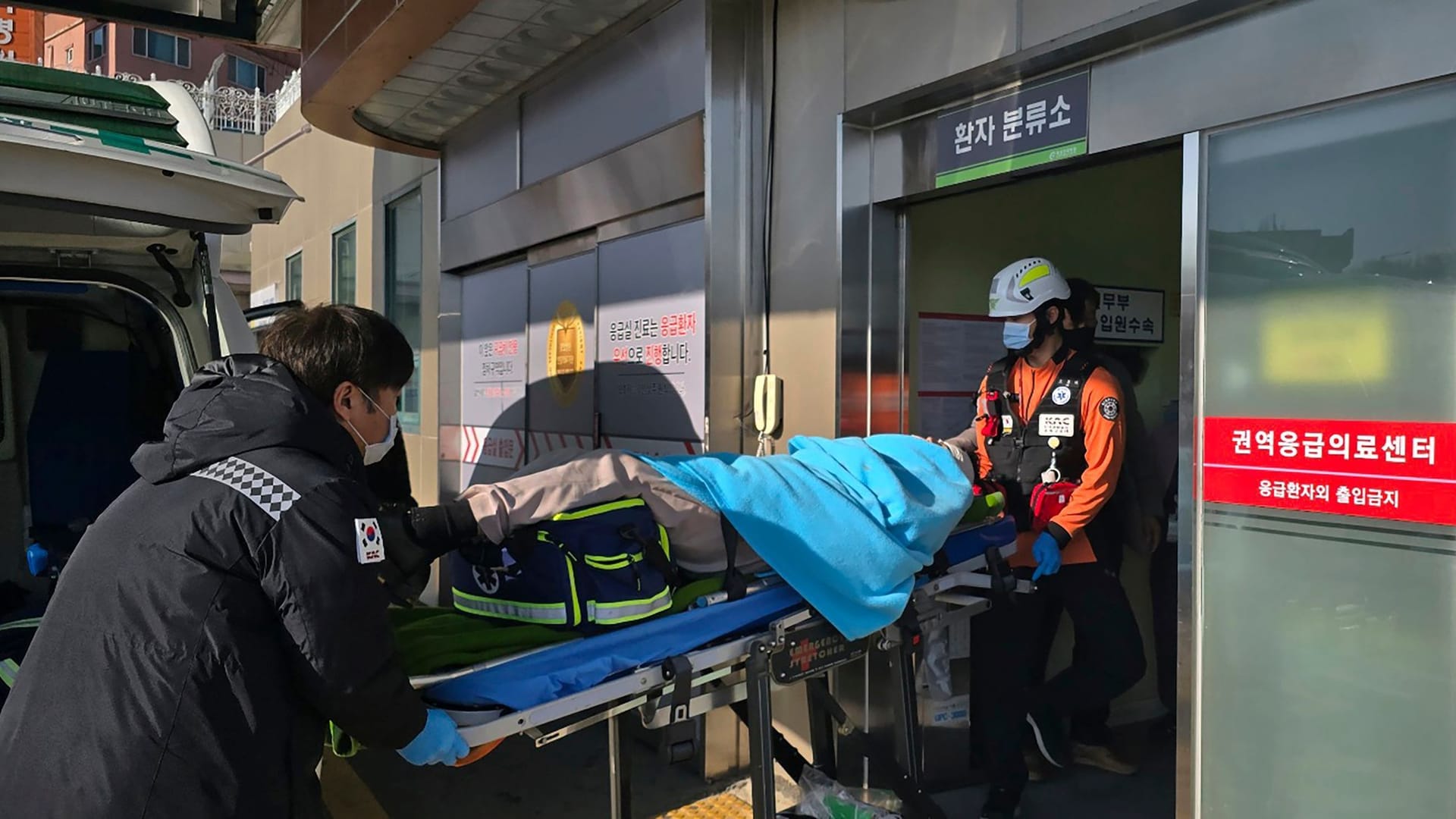 Passagierflugzeug in Südkorea verunglückt