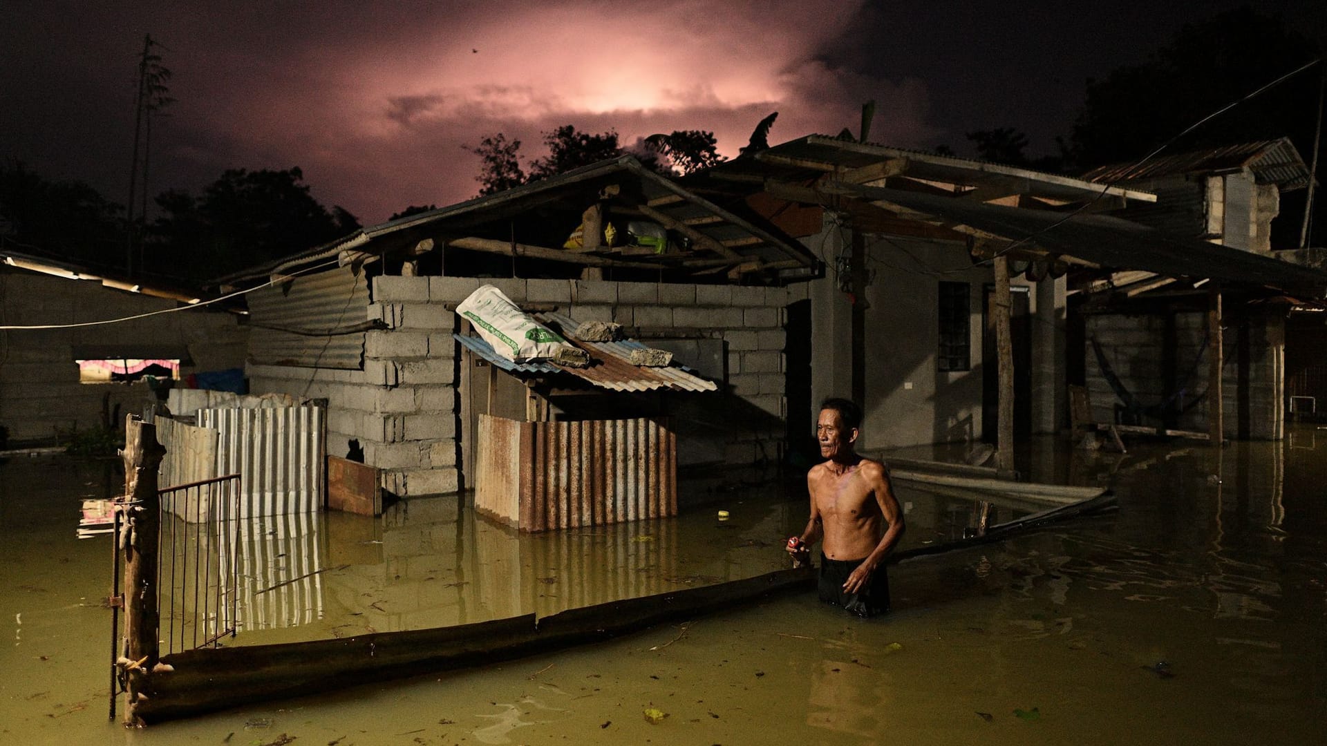 Taifun Toraji auf den Philippinen