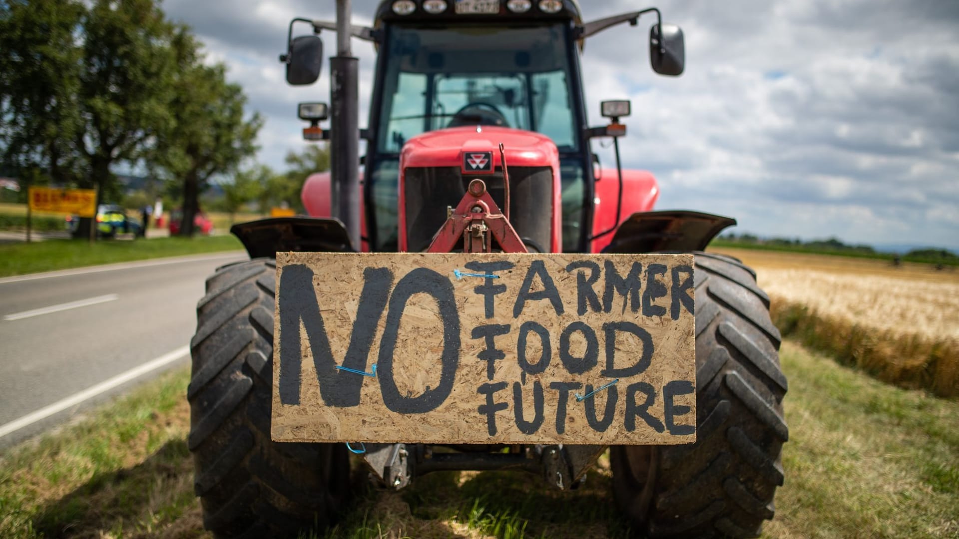 Filderlandwirte demonstrieren gegen Pfaffensteigtunnel