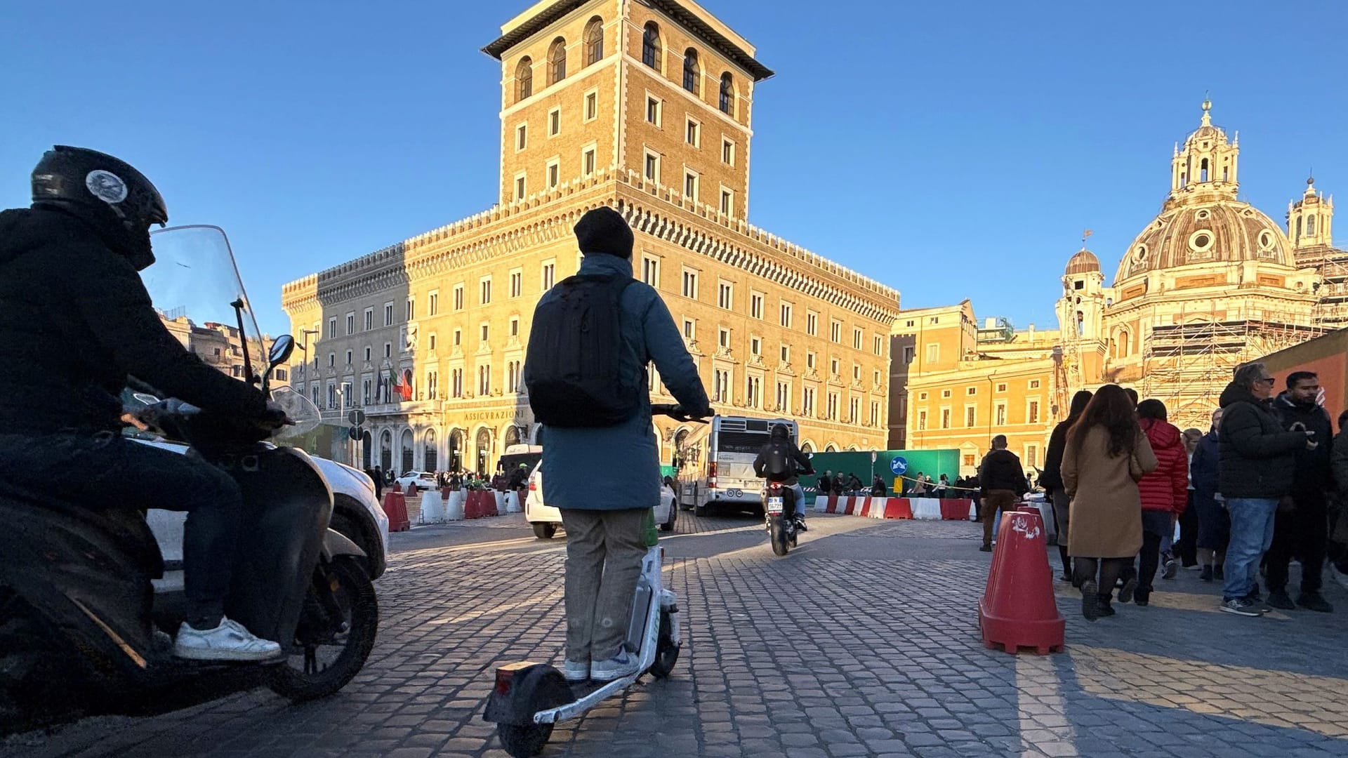 Helmpflicht für Elektro-Tretroller in Italien