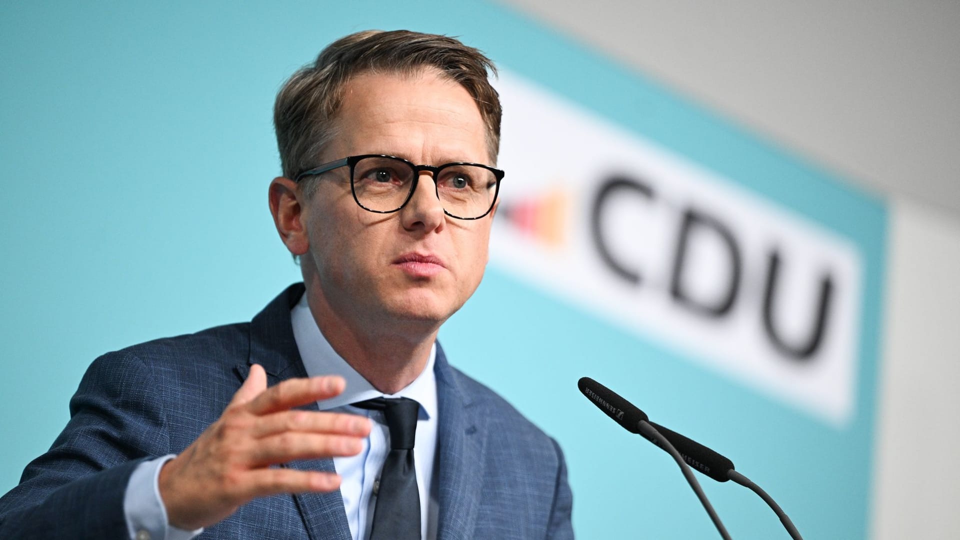 Carsten Linnemann: Der CDU-Generalsekretär legte sich nicht fest, ob die CDU eine Wahl des Kanzlers mit Stimmen der AfD ablehnt. (Archivbild)