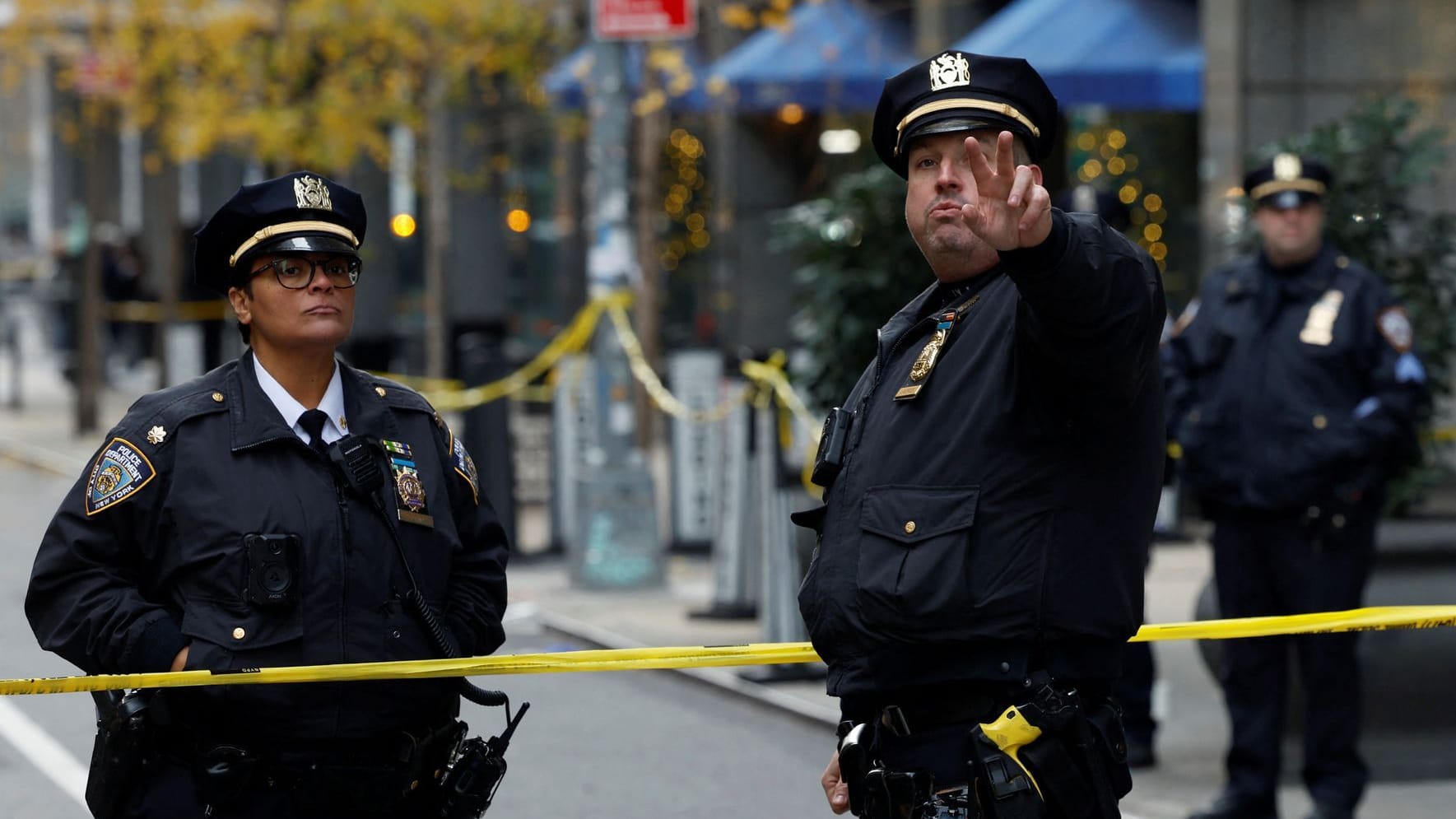 Manhattan: Polizisten sichern den Tatort.