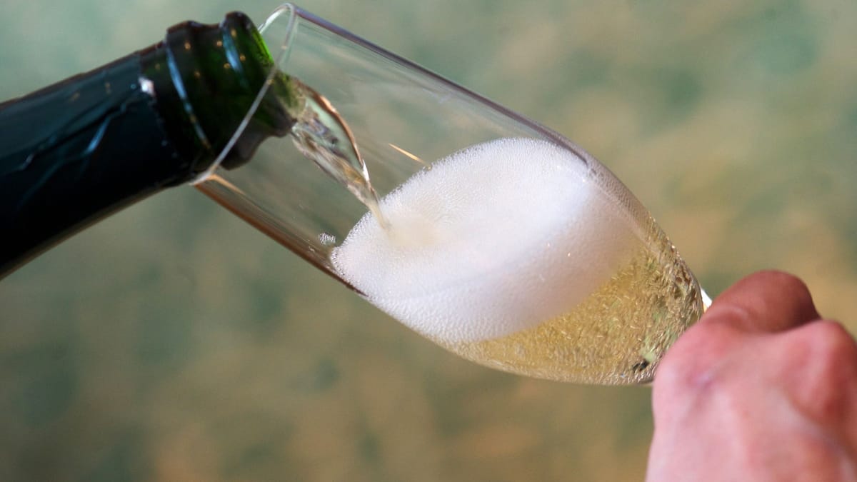 sekt-immer-fter-alkoholfrei-oder-mit-sirup