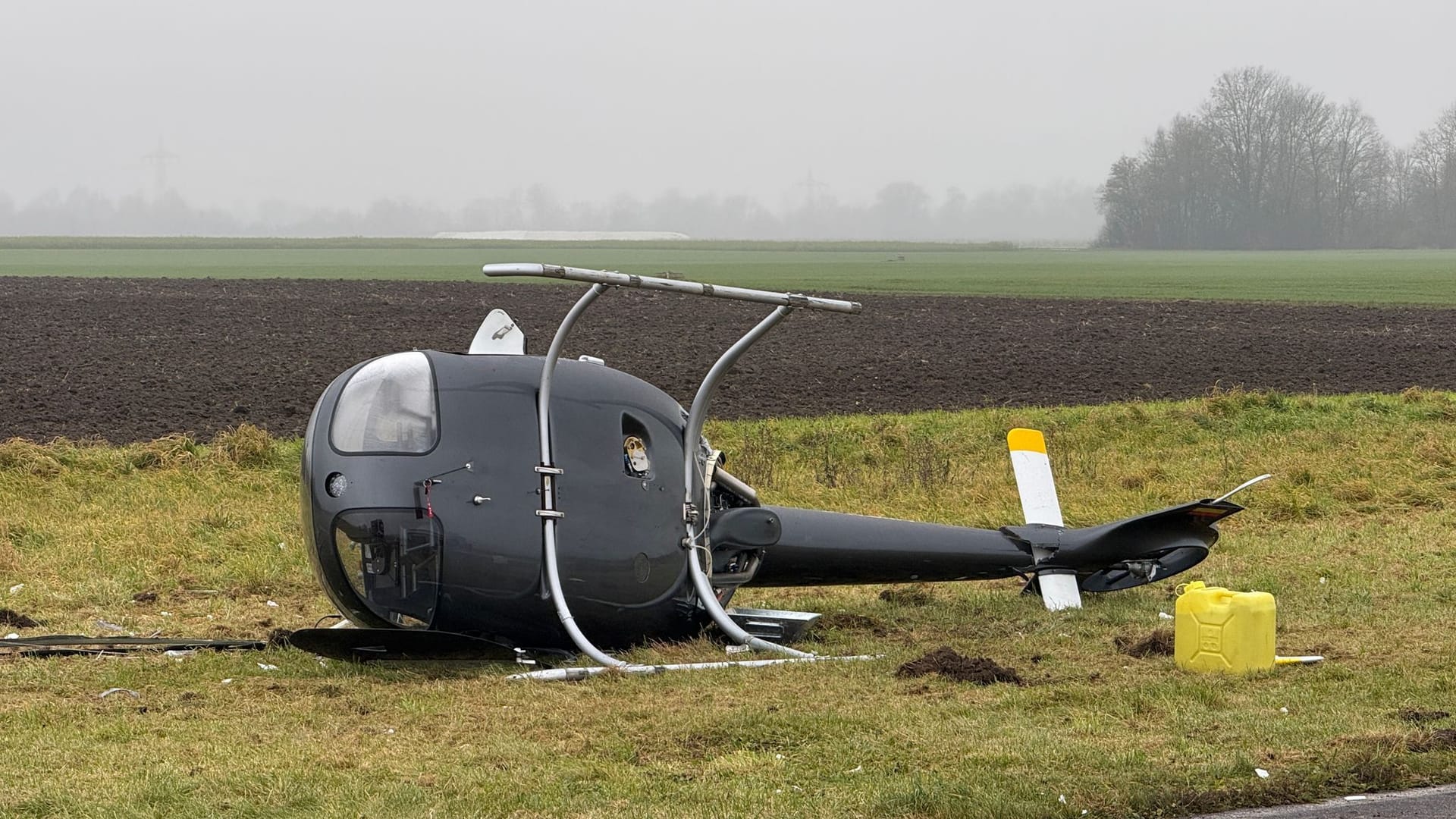 Hubschrauber abgestürzt