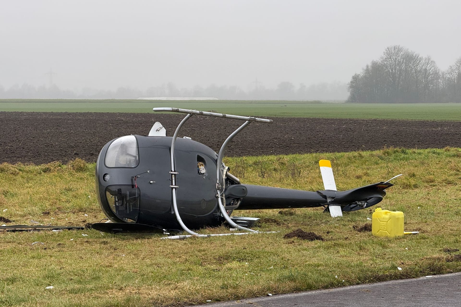 Hubschrauber abgestürzt