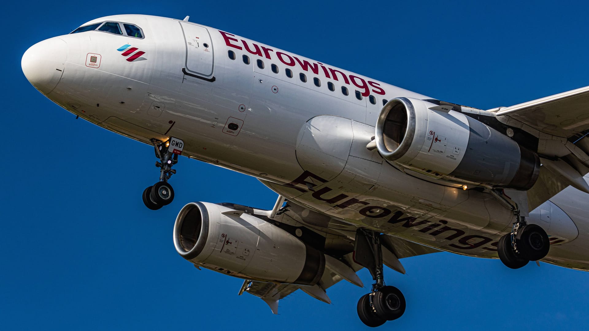 Ein Airbus A319-132 von Eurowings (Symbolbild): Ab Mai können Reisende von Hannover aus nach Bastia fliegen.