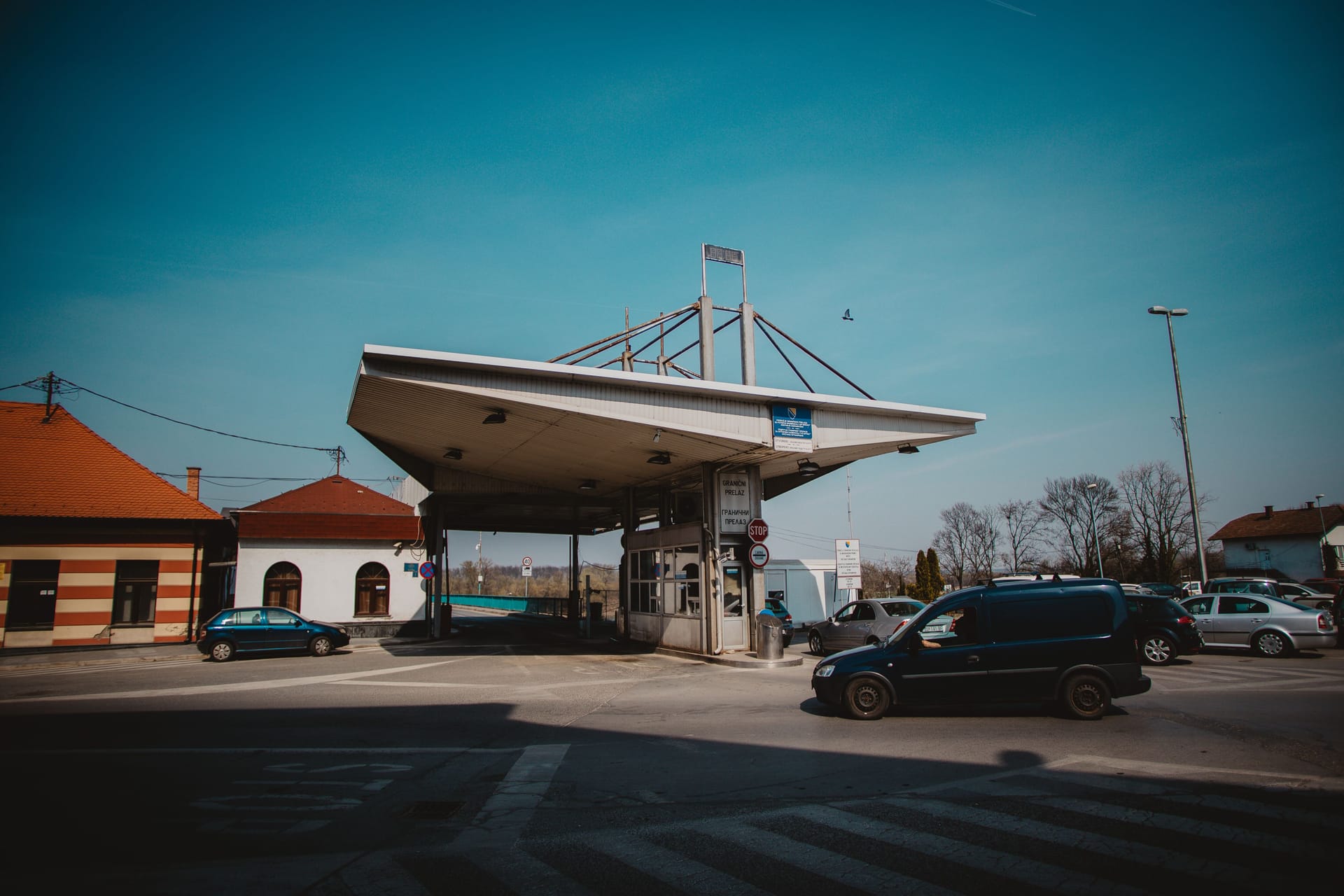 Der Grenzübergang Gunja (Archivbild): Hier entdeckten die Beamten die Leiche im Auto.