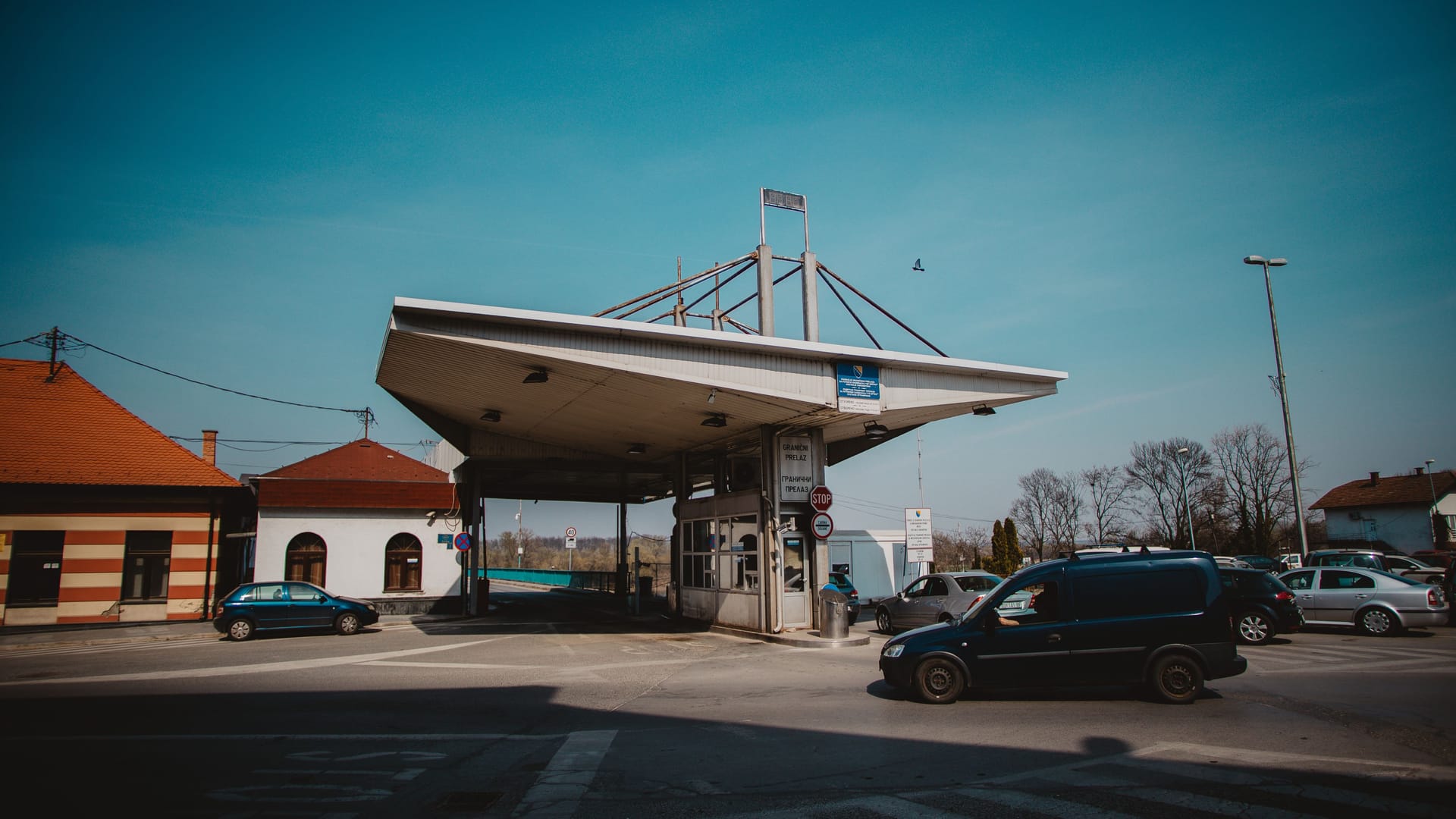 Der Grenzübergang Gunja (Archivbild): Hier entdeckten die Beamten die Leiche im Auto.