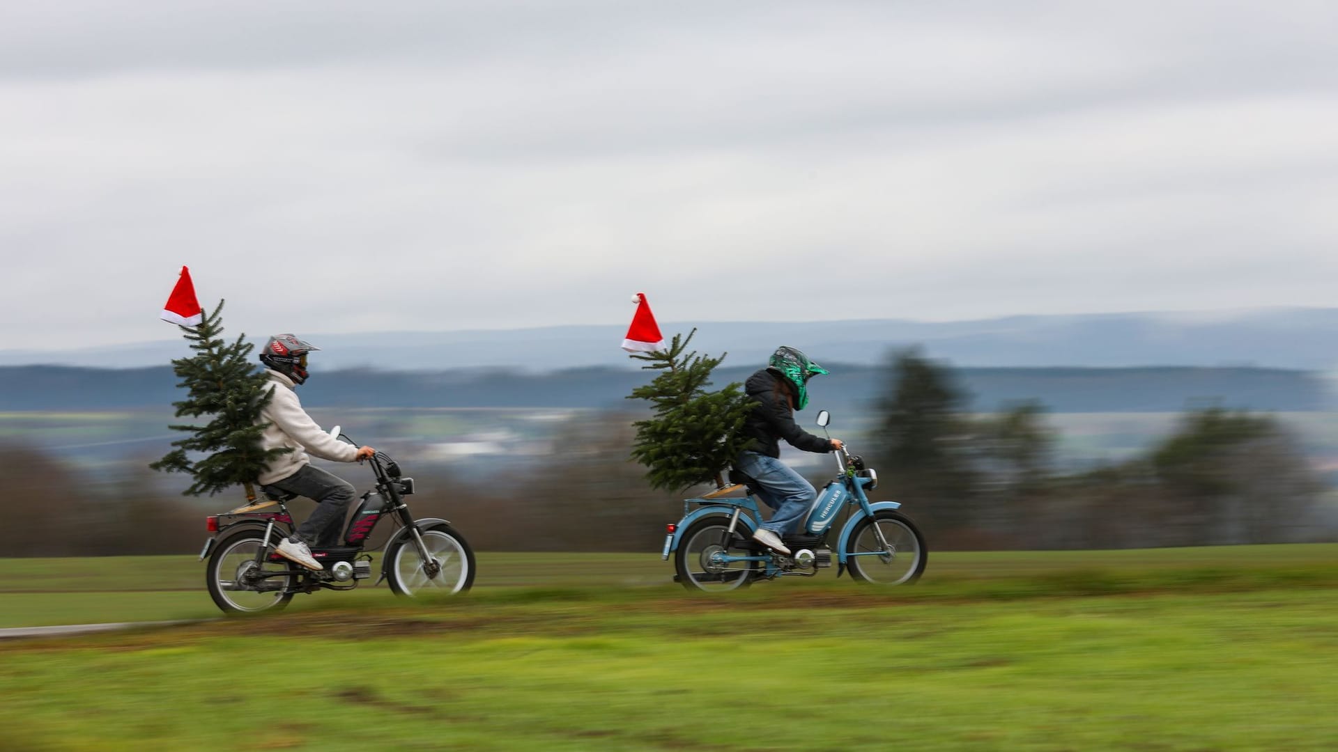 Weihnachtliche Mofas