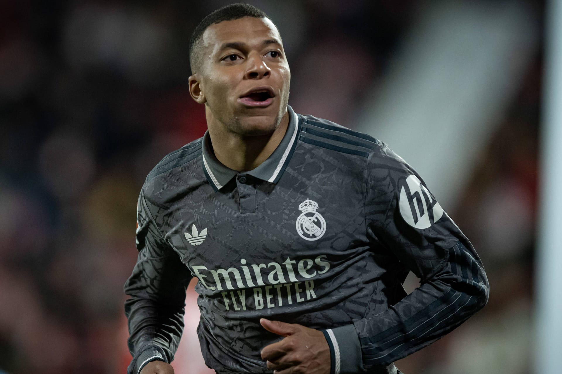 Kylian Mbappé im Trikot von Real Madrid: Der Stürmer spielt seit dieser Saison für die "Königlichen".