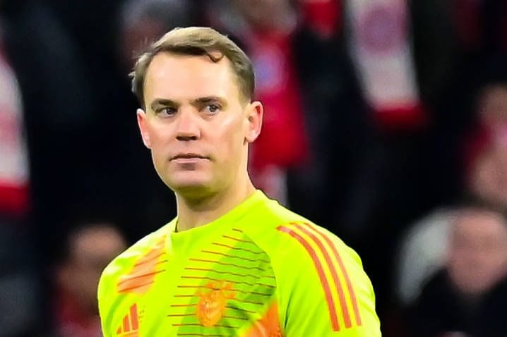 Manuel Neuer: Er muss sich einmal mehr deutliche Kritik anhören.