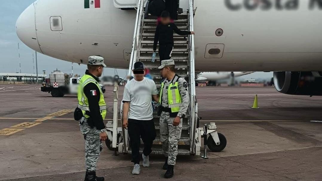 Festnahme in Flugzeug: Auf der Flut vor einem Kartell versuchte ein Mann eine Maschine zu entführen.