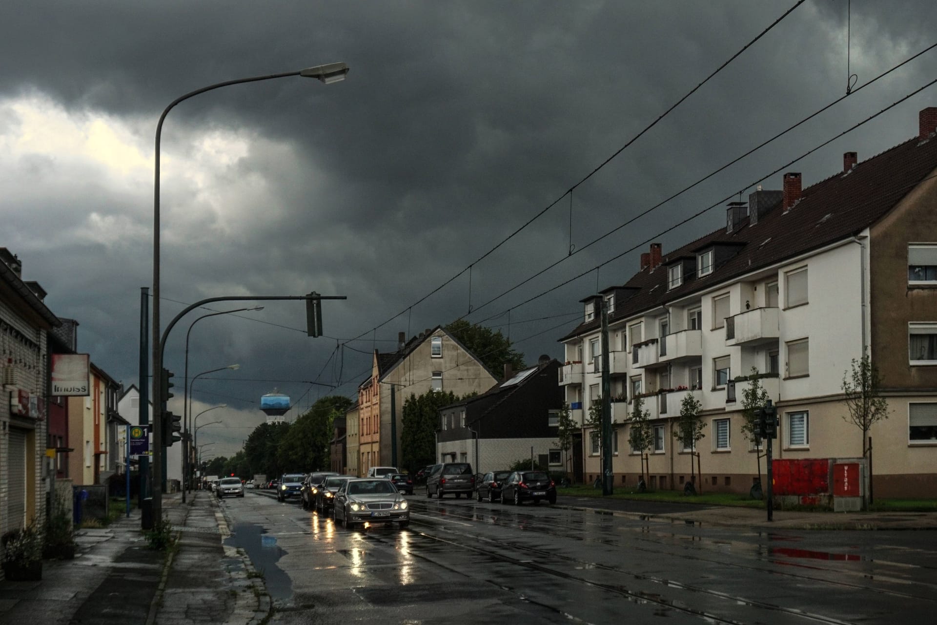 Unwetterwolken über Essen. (Symbolfoto)